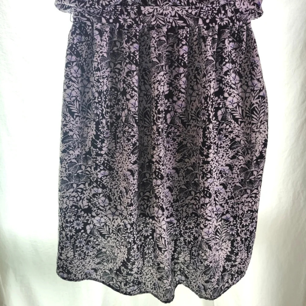 Pretty Flowy Dress EUC - Picture 11 of 13